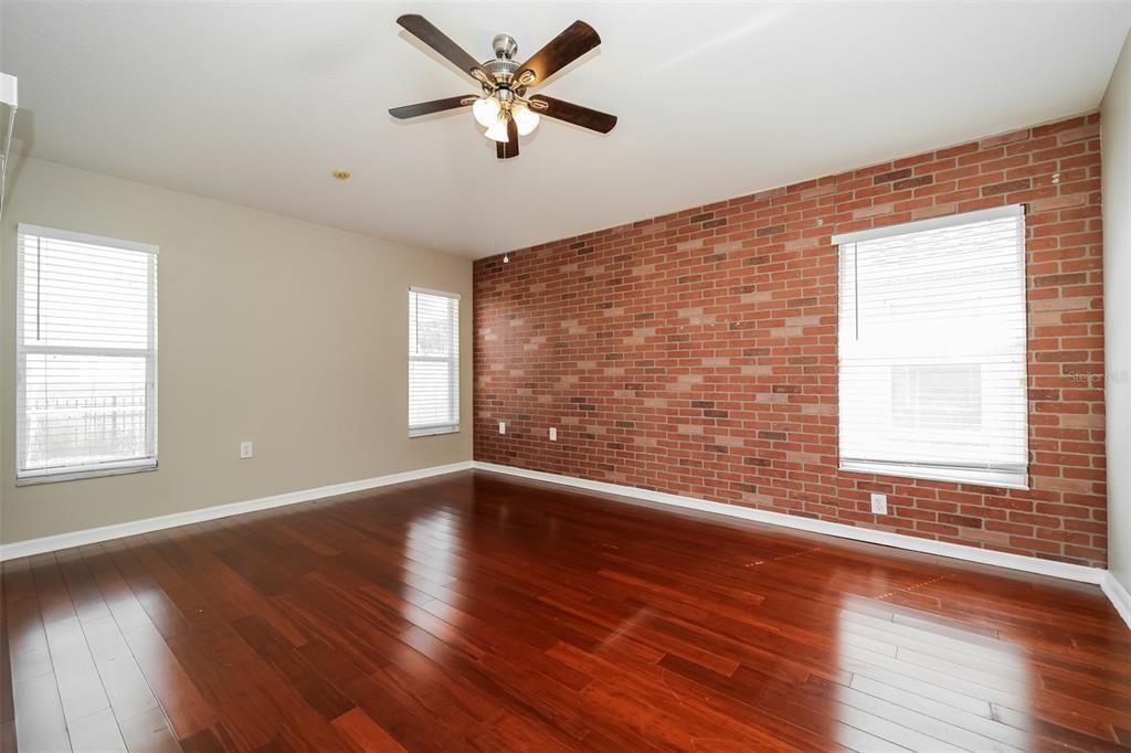 For Sale: $355,000 (3 beds, 2 baths, 2061 Square Feet)