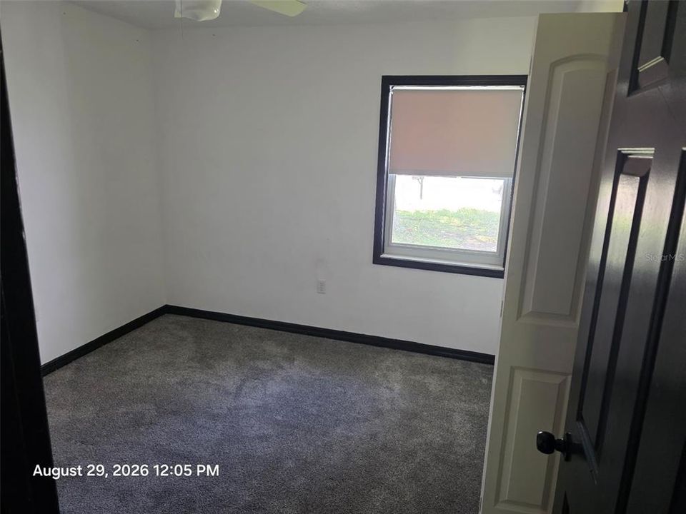 For Sale: $305,000 (3 beds, 2 baths, 1206 Square Feet)