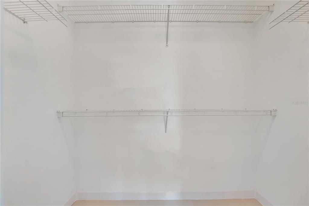 For Sale: $249,900 (2 beds, 2 baths, 1182 Square Feet)