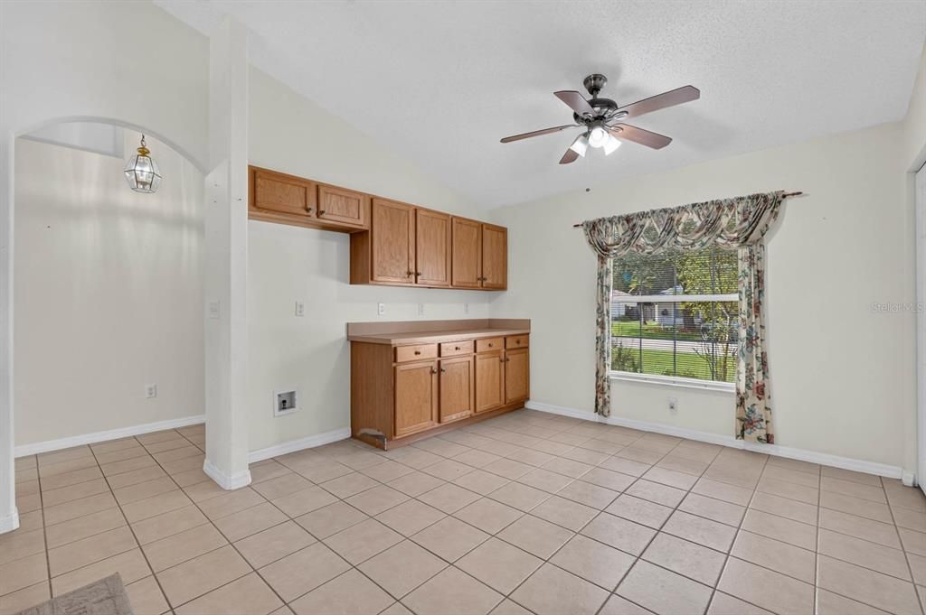 For Sale: $254,999 (3 beds, 2 baths, 1531 Square Feet)