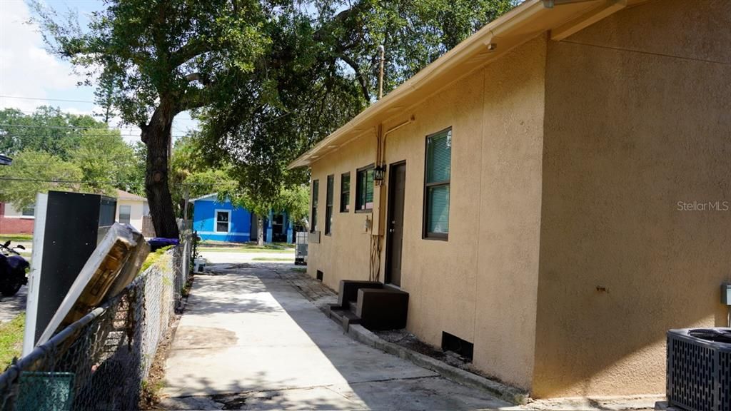 For Sale: $339,999 (3 beds, 2 baths, 1366 Square Feet)
