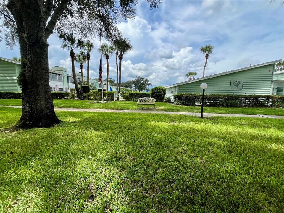 For Sale: $72,590 (1 beds, 1 baths, 844 Square Feet)