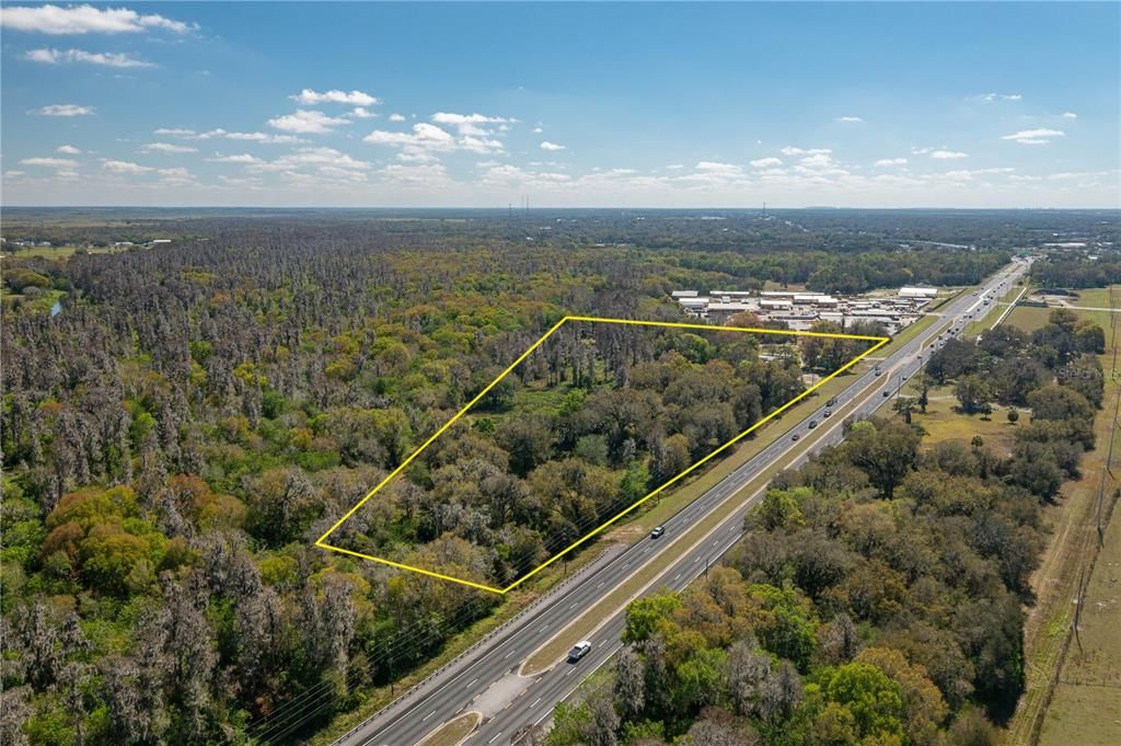 На продажу: $1,500,000 (14.84 acres)