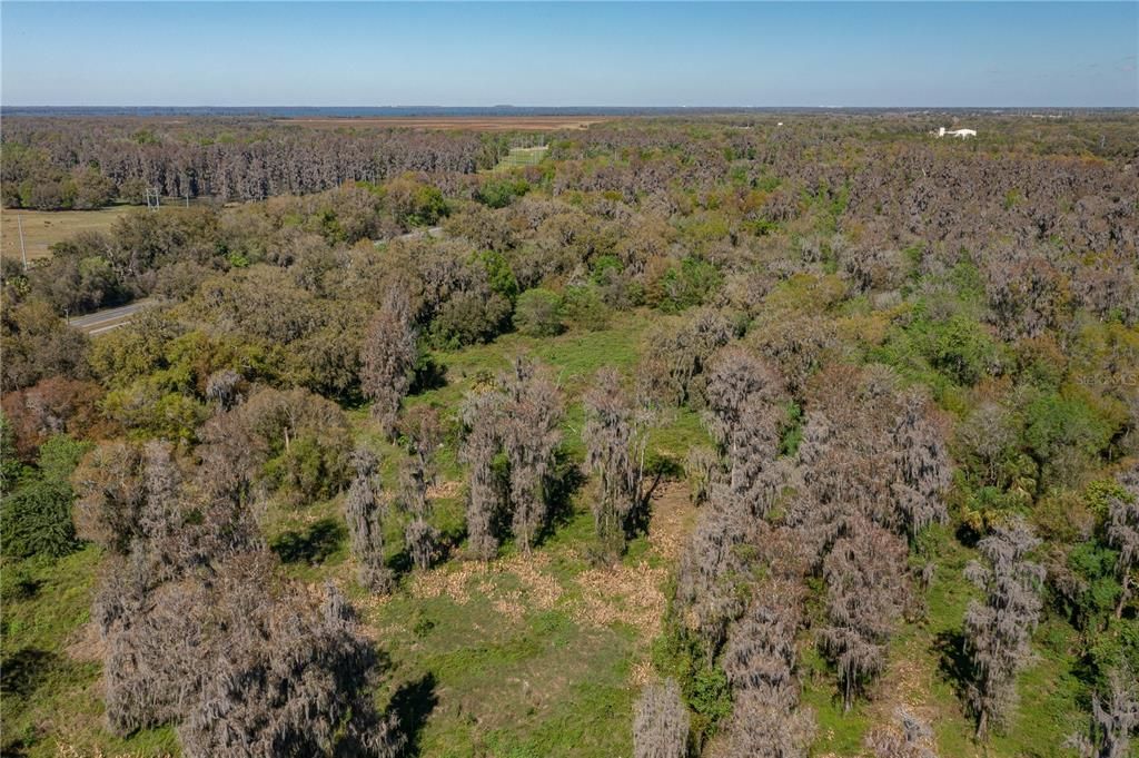 На продажу: $1,500,000 (14.84 acres)