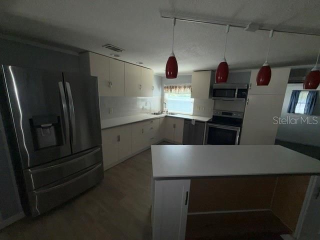 На продажу: $90,000 (1 спален, 2 ванн, 1318 Квадратных фут)