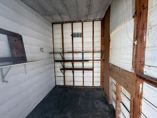 На продажу: $90,000 (1 спален, 2 ванн, 1318 Квадратных фут)
