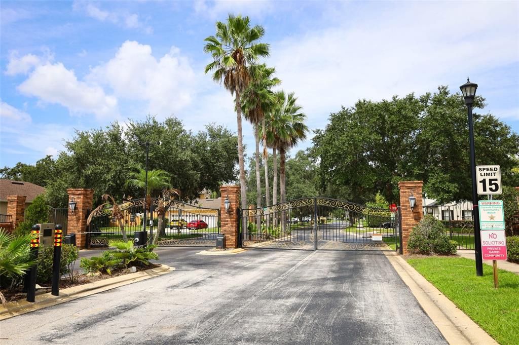 For Rent: $2,200 (3 beds, 2 baths, 2236 Square Feet)