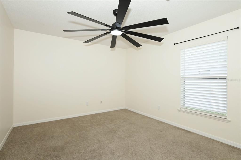 For Rent: $2,200 (3 beds, 2 baths, 2236 Square Feet)