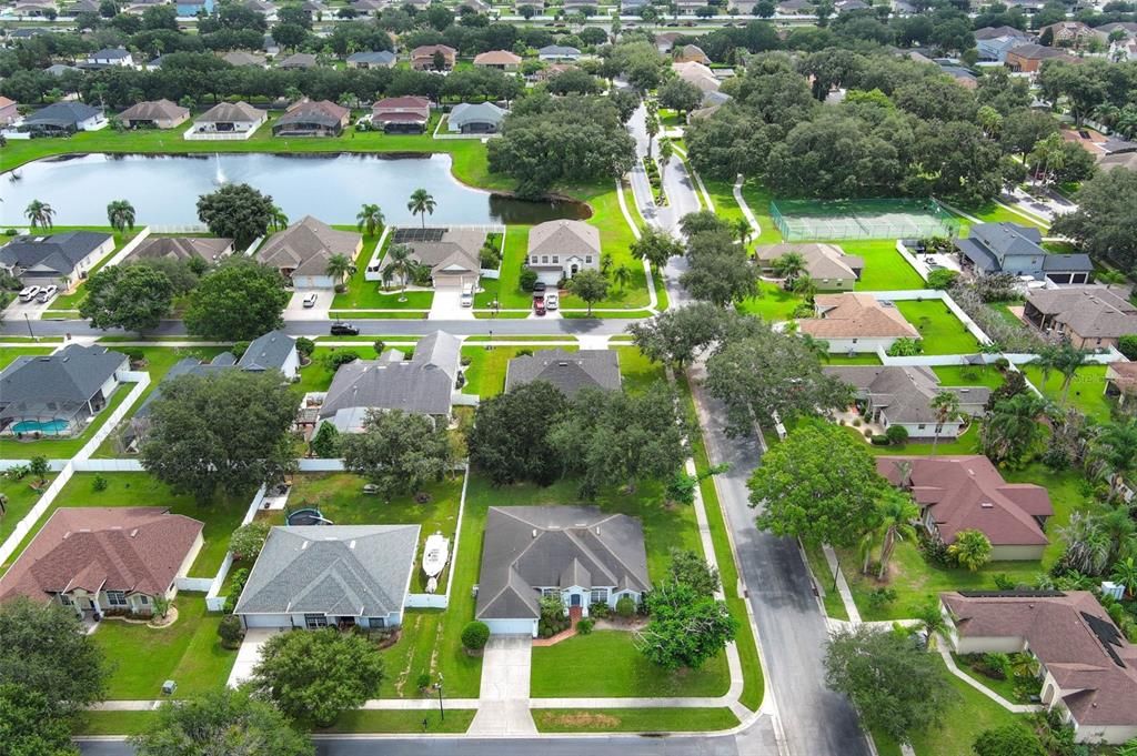 For Rent: $2,200 (3 beds, 2 baths, 2236 Square Feet)