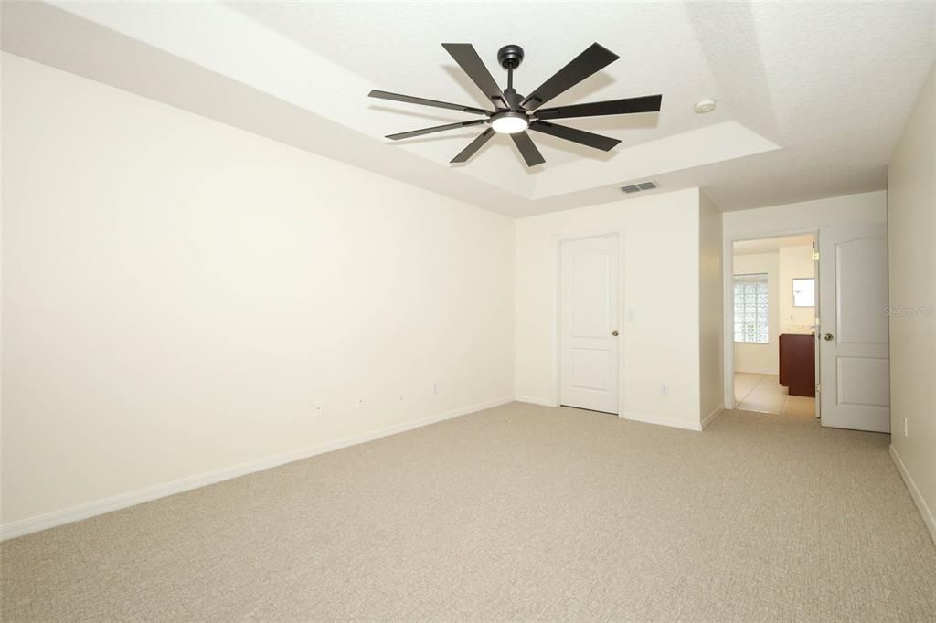 For Rent: $2,200 (3 beds, 2 baths, 2236 Square Feet)