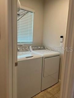 For Sale: $350,000 (3 beds, 2 baths, 1500 Square Feet)