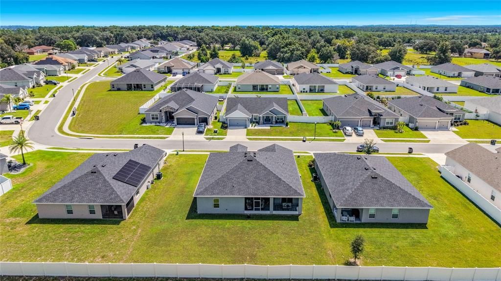 For Sale: $379,999 (4 beds, 3 baths, 2034 Square Feet)