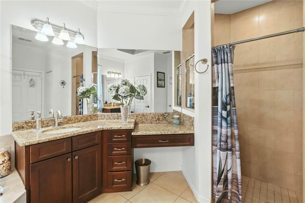 For Sale: $484,900 (4 beds, 3 baths, 2532 Square Feet)