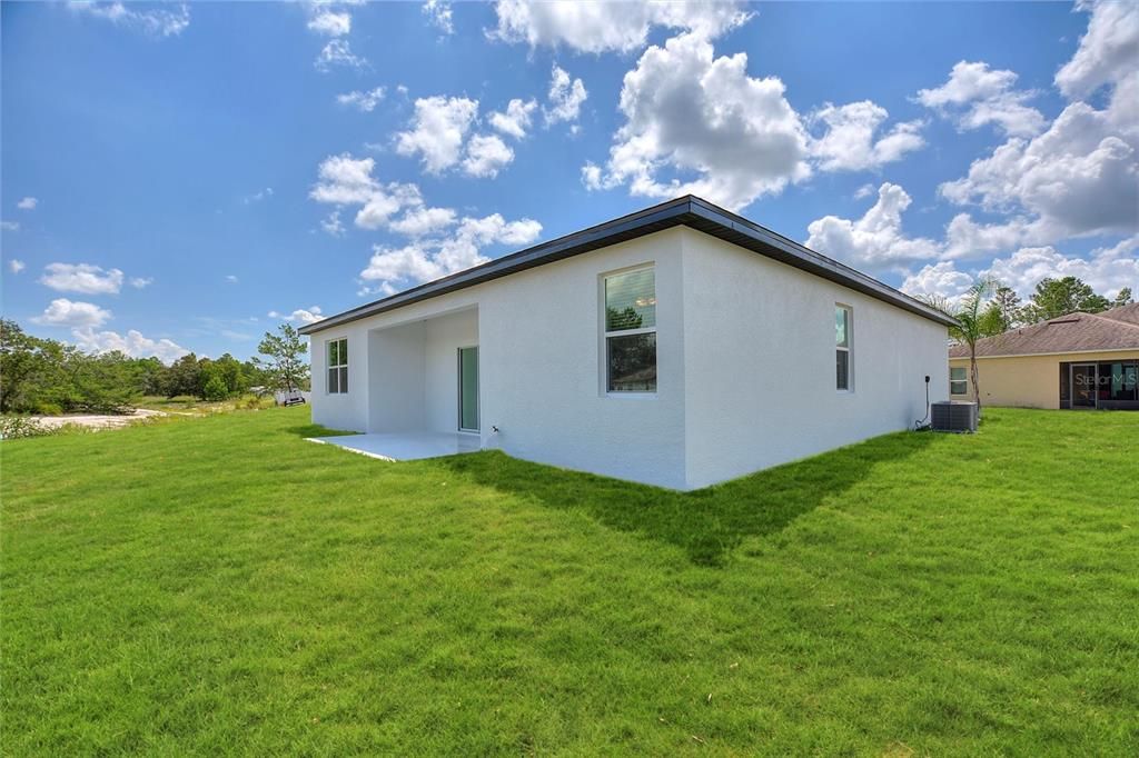 For Rent: $2,095 (4 beds, 2 baths, 1670 Square Feet)