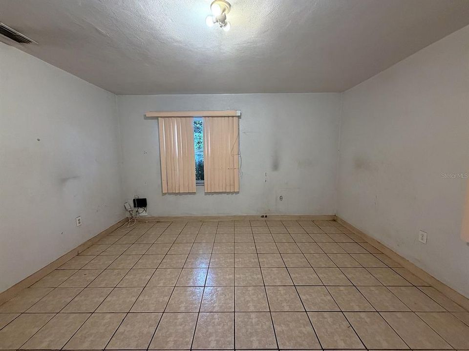 En Venta: $225,000 (4 camas, 1 baños, 2294 Pies cuadrados)