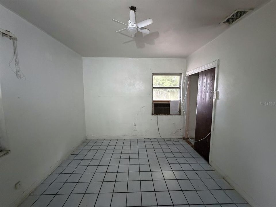 En Venta: $225,000 (4 camas, 1 baños, 2294 Pies cuadrados)