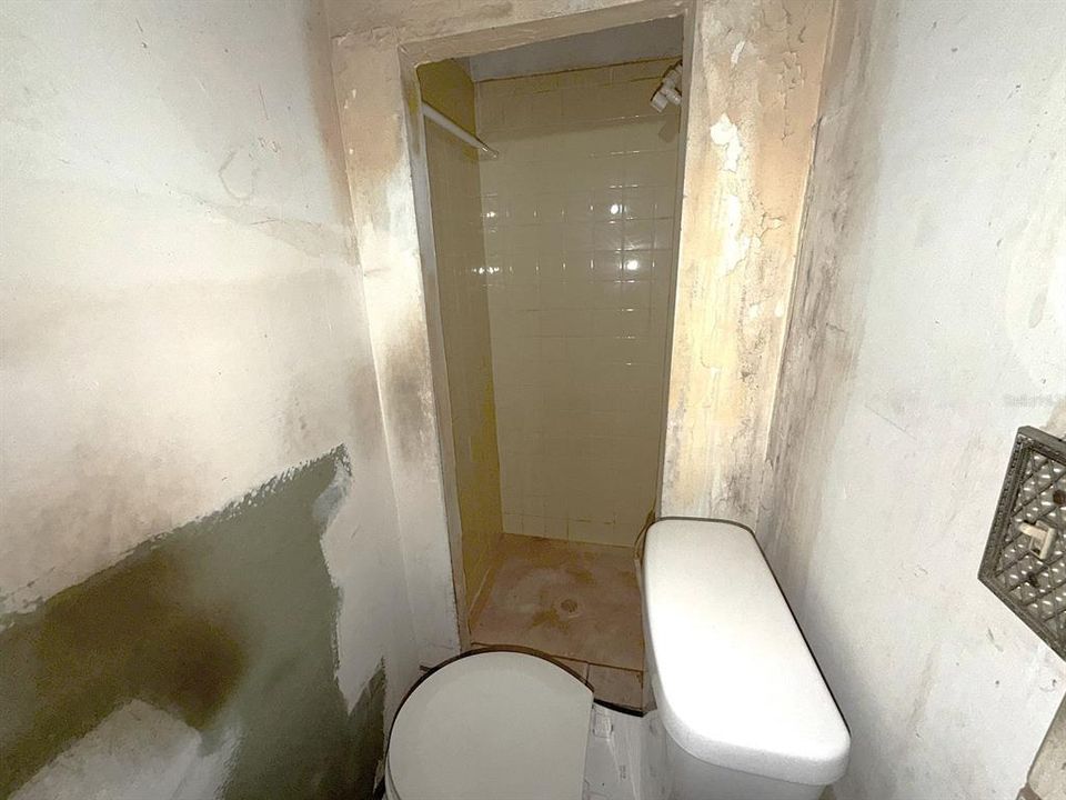 En Venta: $225,000 (4 camas, 1 baños, 2294 Pies cuadrados)
