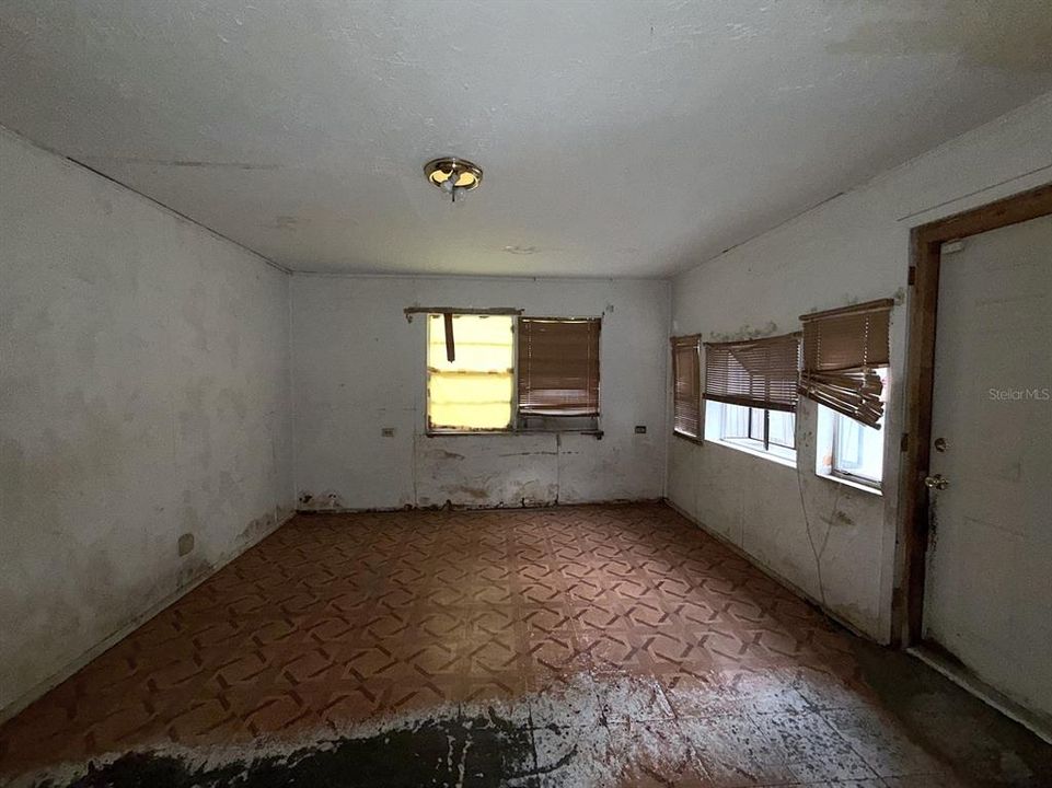 En Venta: $225,000 (4 camas, 1 baños, 2294 Pies cuadrados)