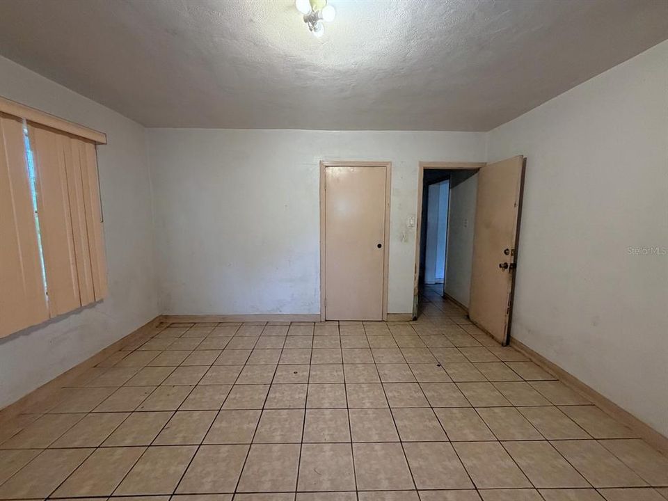 En Venta: $225,000 (4 camas, 1 baños, 2294 Pies cuadrados)