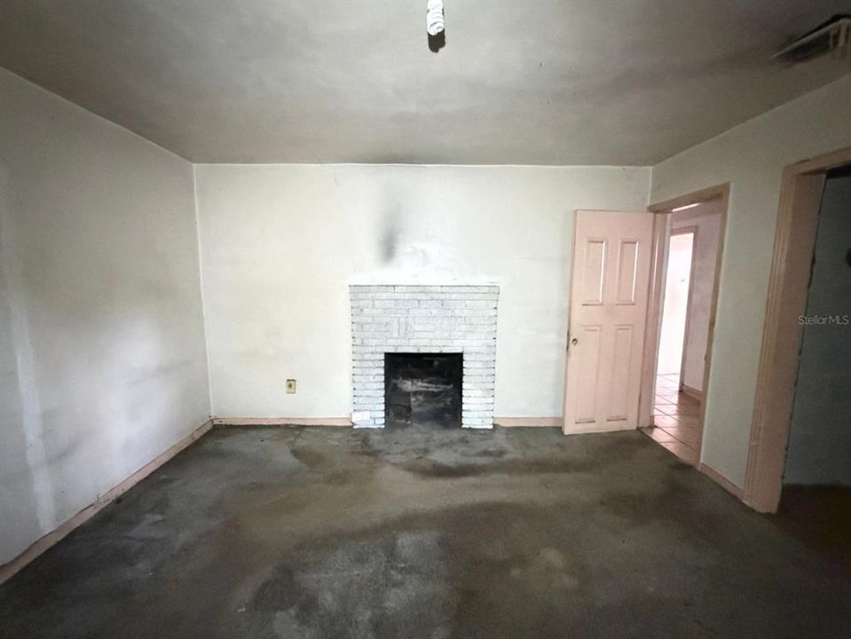 En Venta: $225,000 (4 camas, 1 baños, 2294 Pies cuadrados)