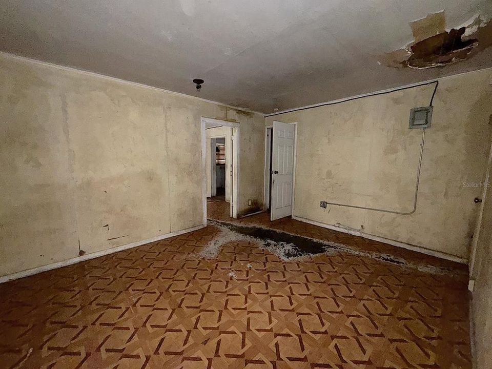 En Venta: $225,000 (4 camas, 1 baños, 2294 Pies cuadrados)