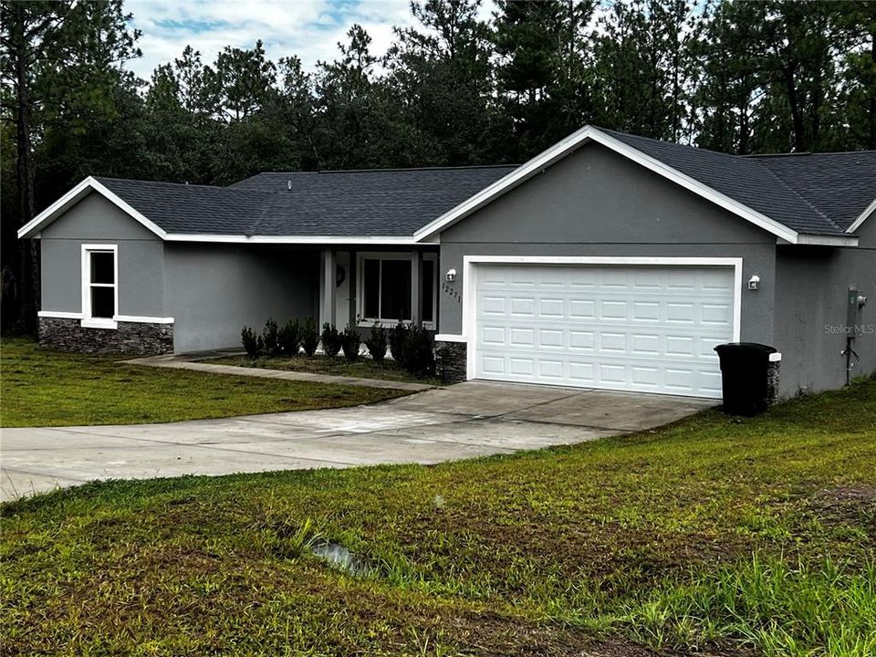 For Sale: $440,000 (4 beds, 2 baths, 1700 Square Feet)