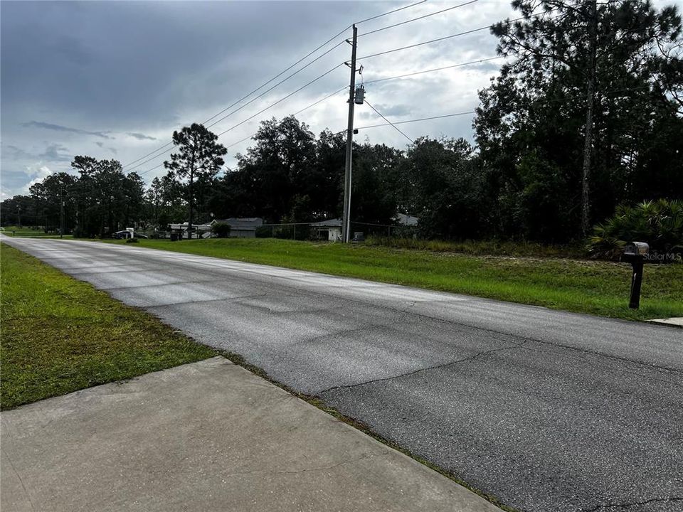 For Sale: $440,000 (4 beds, 2 baths, 1700 Square Feet)