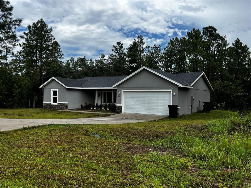 For Sale: $440,000 (4 beds, 2 baths, 1700 Square Feet)