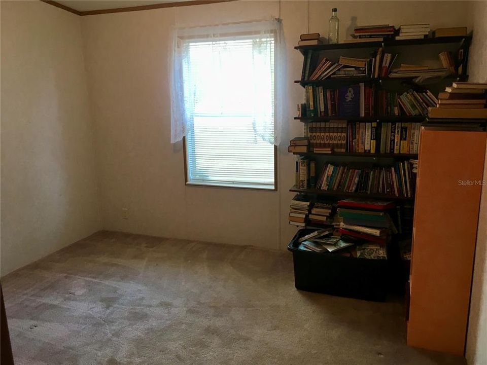 For Sale: $214,900 (4 beds, 2 baths, 1809 Square Feet)