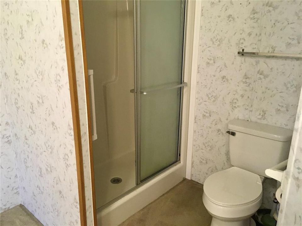For Sale: $214,900 (4 beds, 2 baths, 1809 Square Feet)