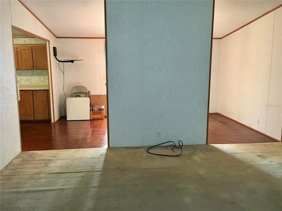 For Sale: $214,900 (4 beds, 2 baths, 1809 Square Feet)