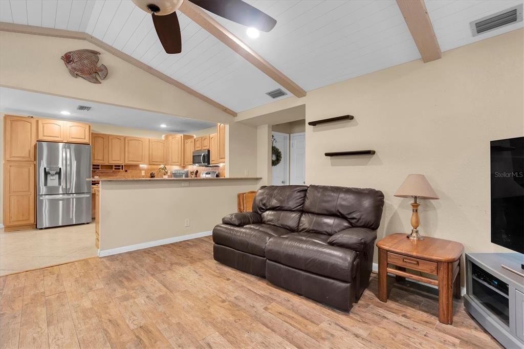 For Sale: $624,900 (3 beds, 2 baths, 1810 Square Feet)