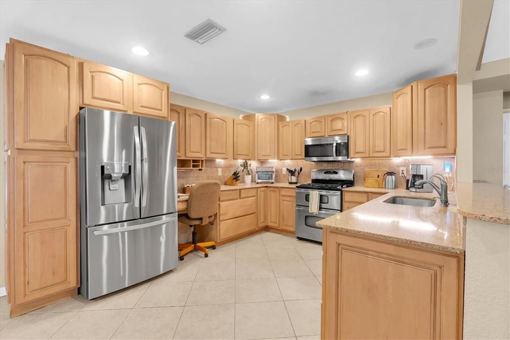 For Sale: $624,900 (3 beds, 2 baths, 1810 Square Feet)