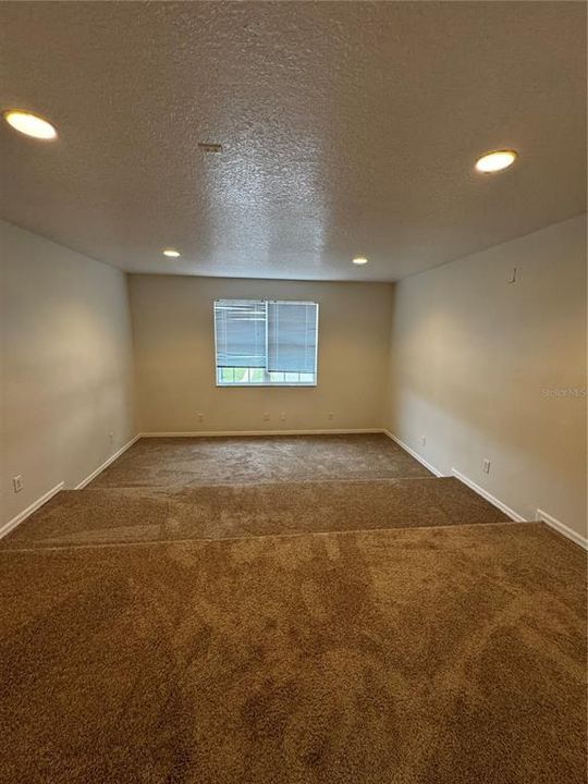 For Rent: $3,250 (4 beds, 4 baths, 3861 Square Feet)