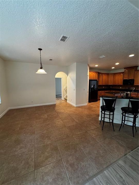 For Rent: $3,250 (4 beds, 4 baths, 3861 Square Feet)