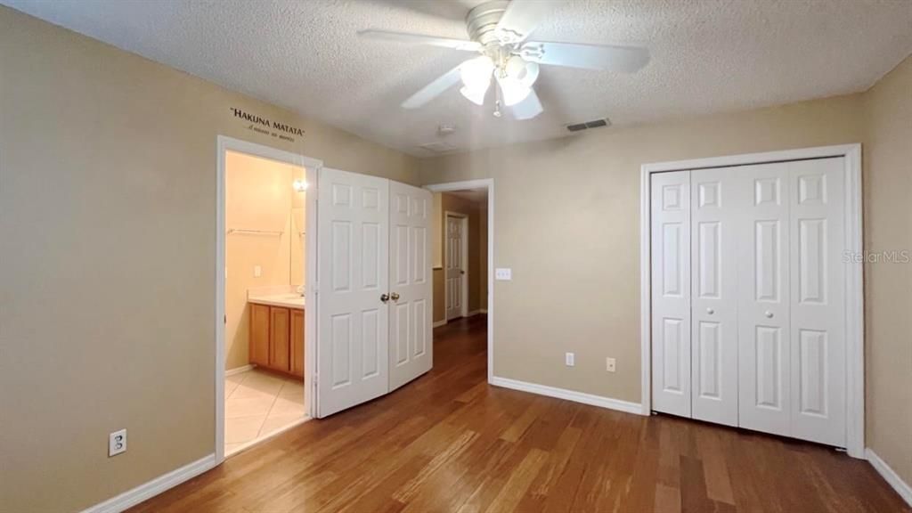 For Sale: $599,500 (5 beds, 3 baths, 3214 Square Feet)