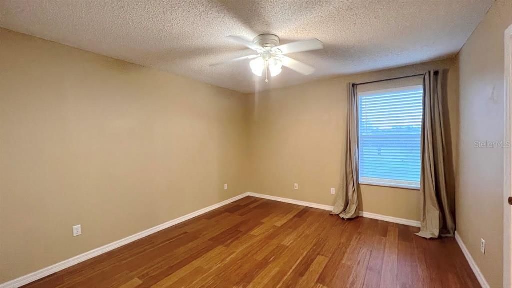 For Sale: $599,500 (5 beds, 3 baths, 3214 Square Feet)
