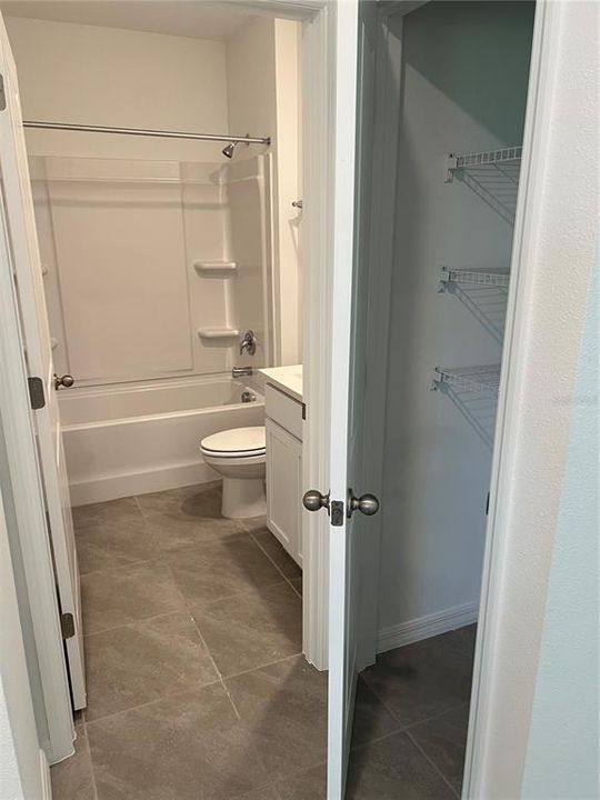 En Renta: $2,400 (3 camas, 2 baños, 1516 Pies cuadrados)