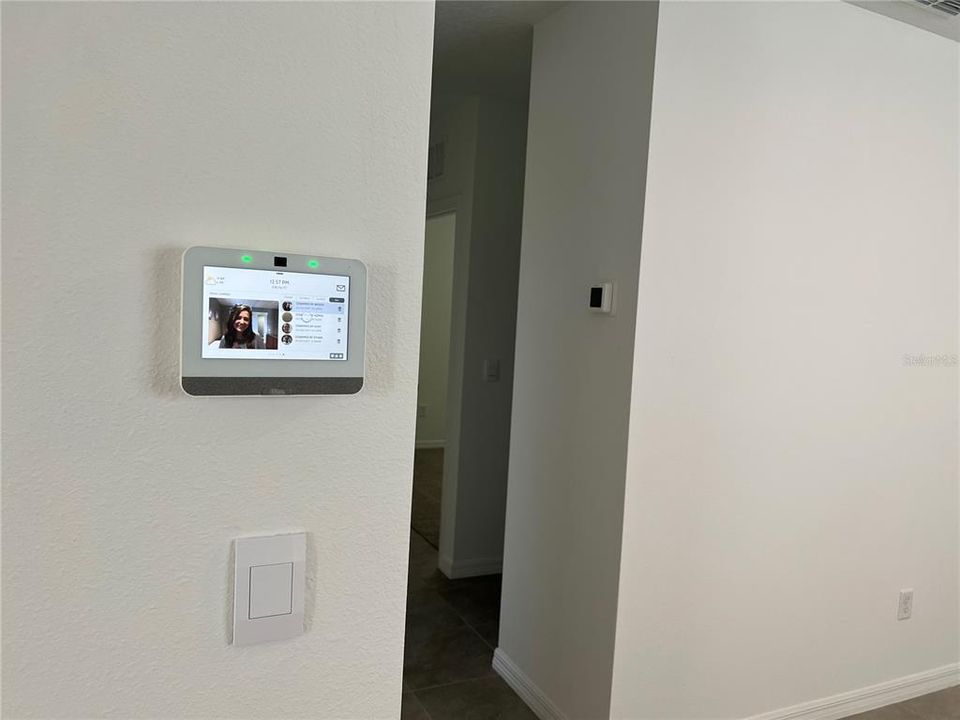 En Renta: $2,400 (3 camas, 2 baños, 1516 Pies cuadrados)
