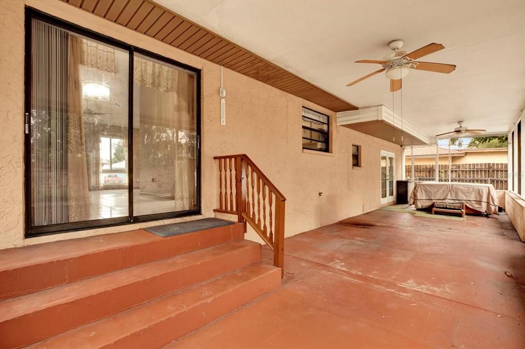 Active With Contract: $390,000 (4 beds, 2 baths, 1769 Square Feet)