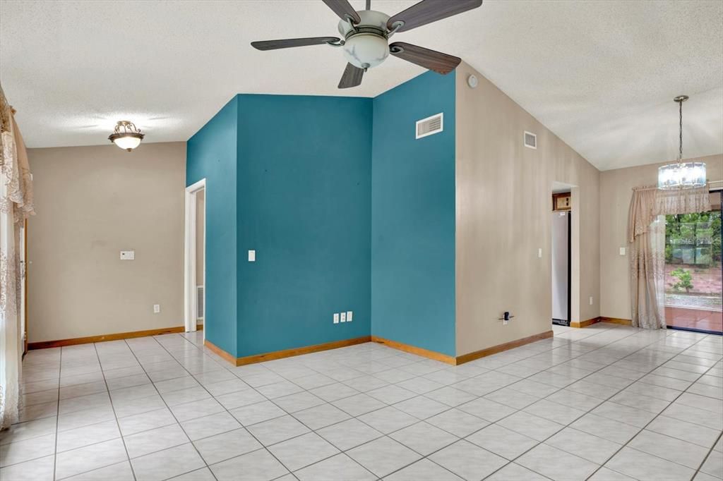 Active With Contract: $390,000 (4 beds, 2 baths, 1769 Square Feet)