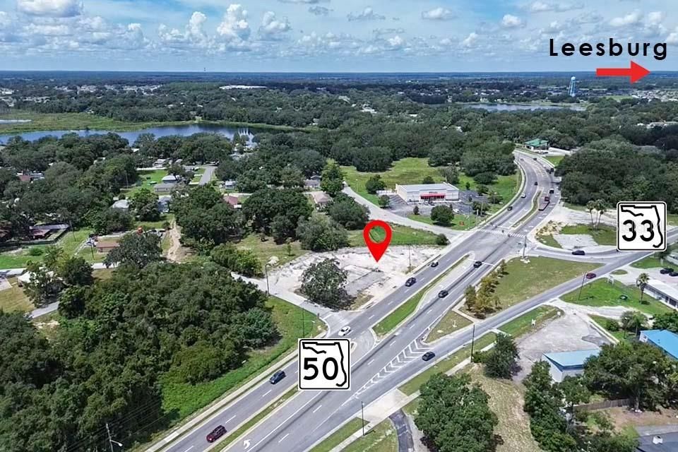 На продажу: $350,000 (0.87 acres)