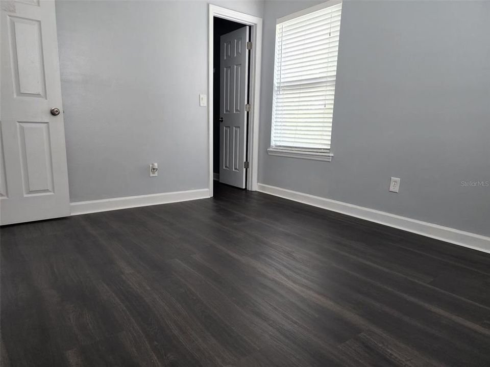 For Sale: $410,000 (3 beds, 2 baths, 1659 Square Feet)