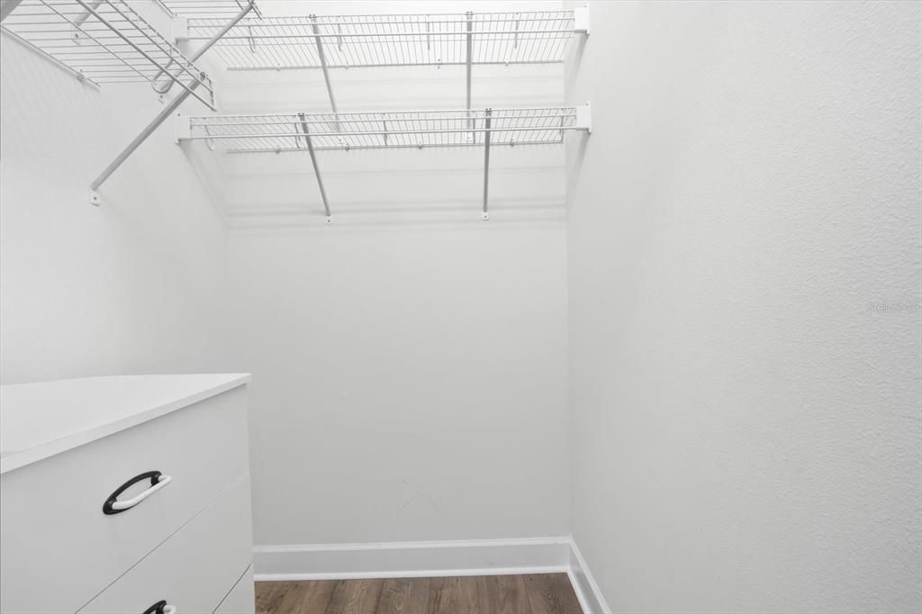 For Sale: $410,000 (2 beds, 2 baths, 1861 Square Feet)