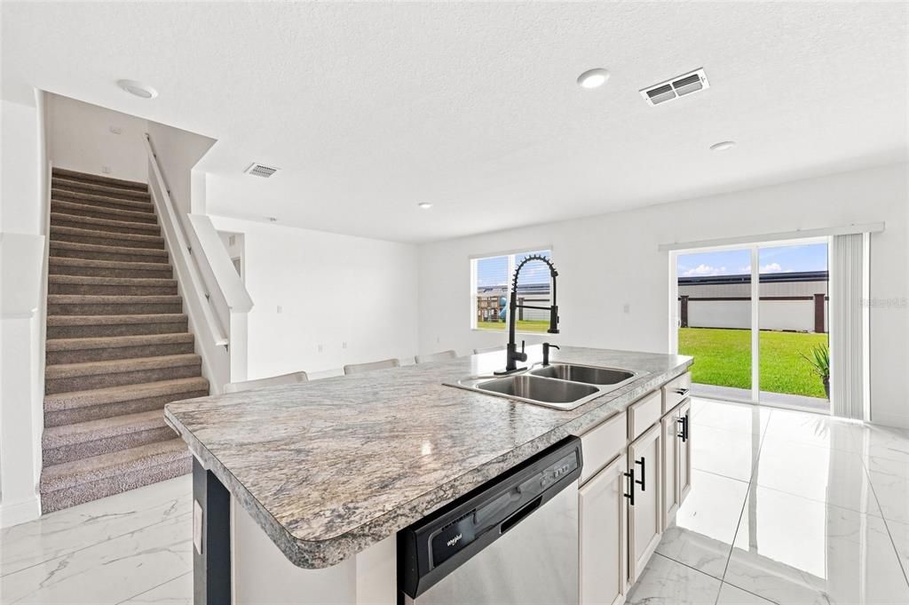 For Sale: $384,900 (5 beds, 3 baths, 2696 Square Feet)