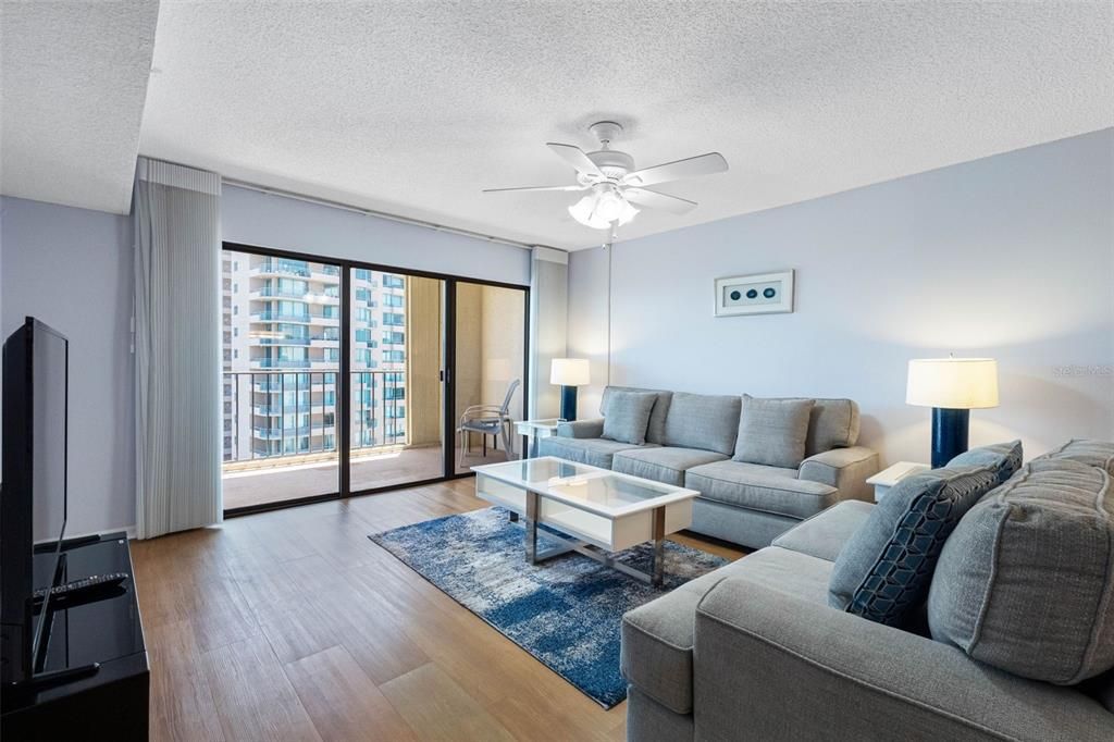 For Rent: $3,500 (2 beds, 2 baths, 1331 Square Feet)