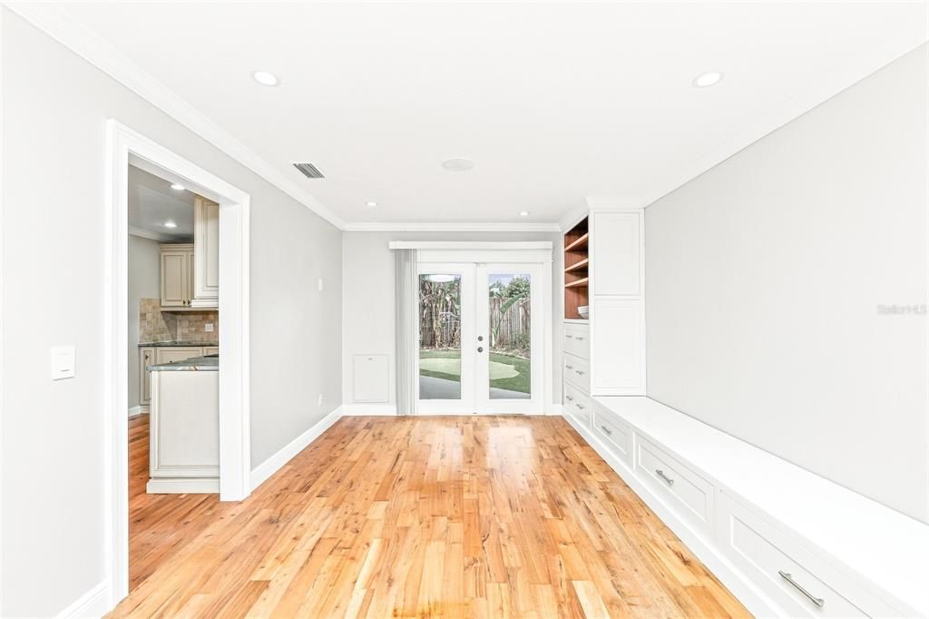 待售: $459,000 (4 贝兹, 2 浴室, 2535 平方英尺)