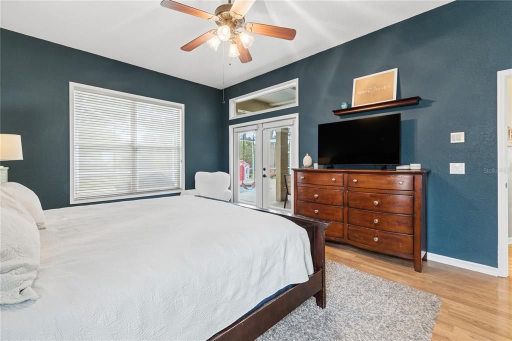 For Sale: $425,000 (4 beds, 2 baths, 2308 Square Feet)