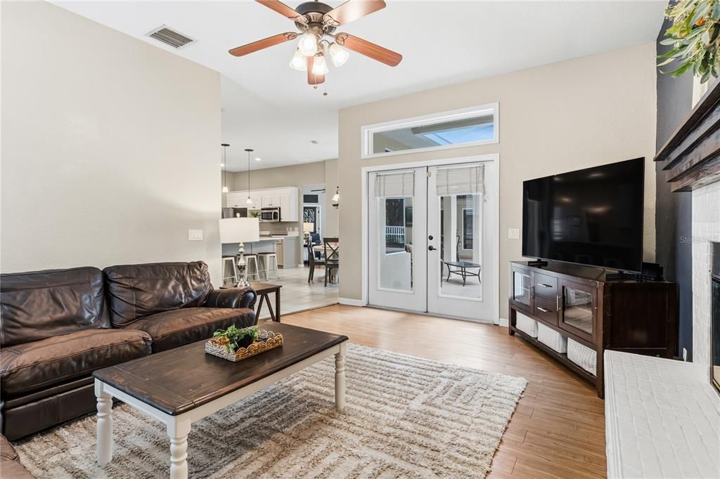 For Sale: $425,000 (4 beds, 2 baths, 2308 Square Feet)