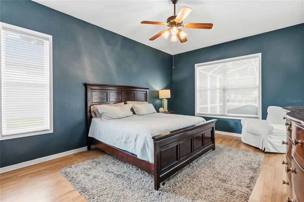 For Sale: $425,000 (4 beds, 2 baths, 2308 Square Feet)
